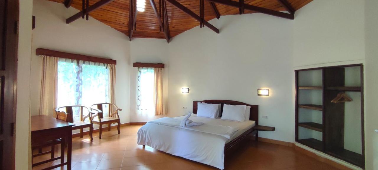 Bara Beach Bungalows Bira Exteriör bild