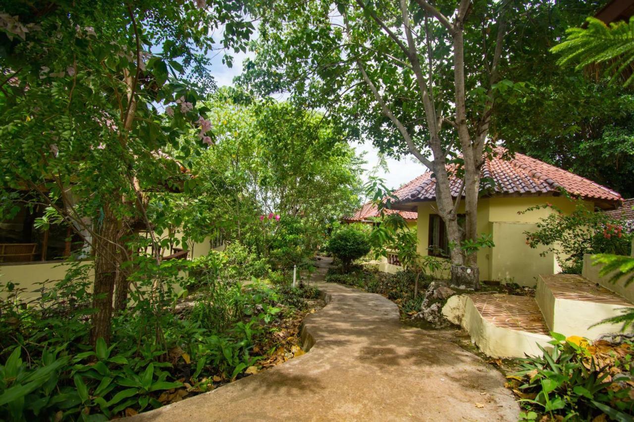 Bara Beach Bungalows Bira Exteriör bild